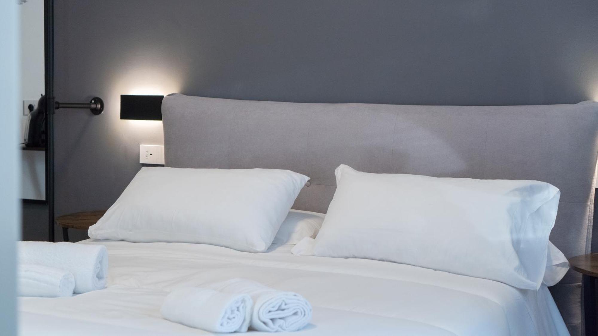 Modern Room Olbia Esterno foto