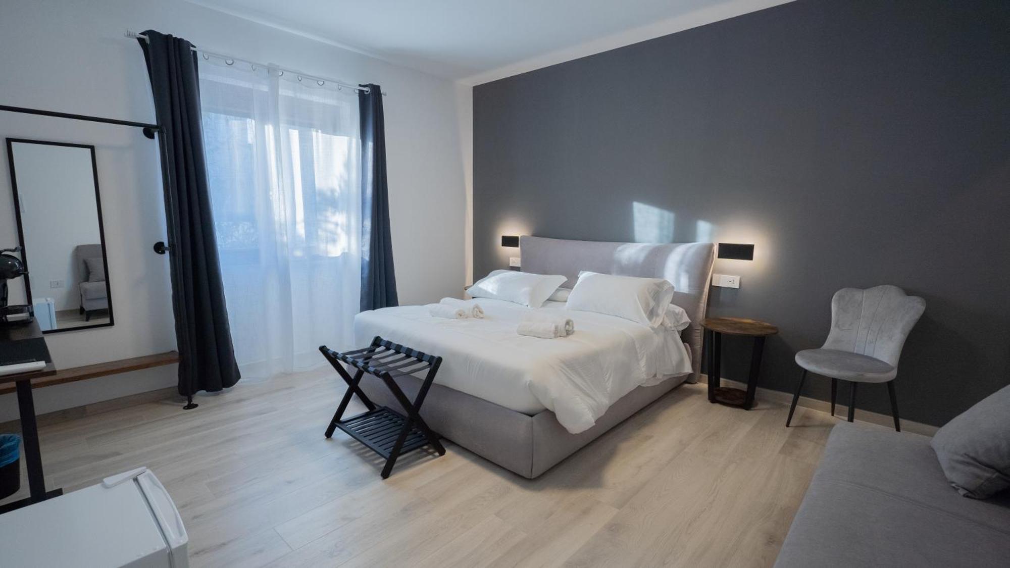 Modern Room Olbia Esterno foto