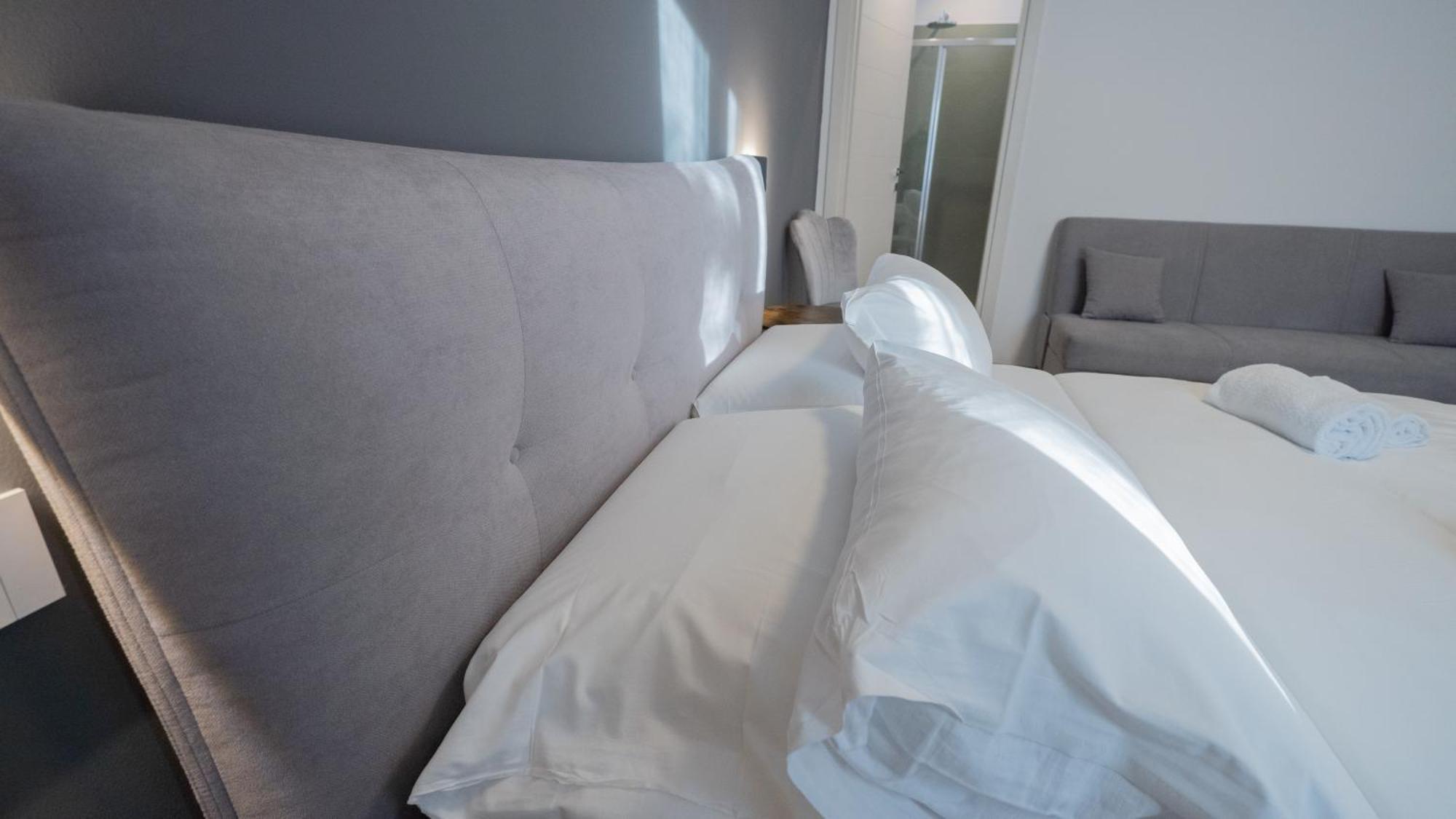 Modern Room Olbia Esterno foto