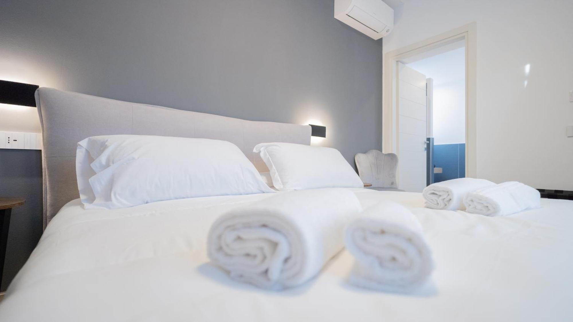 Modern Room Olbia Esterno foto
